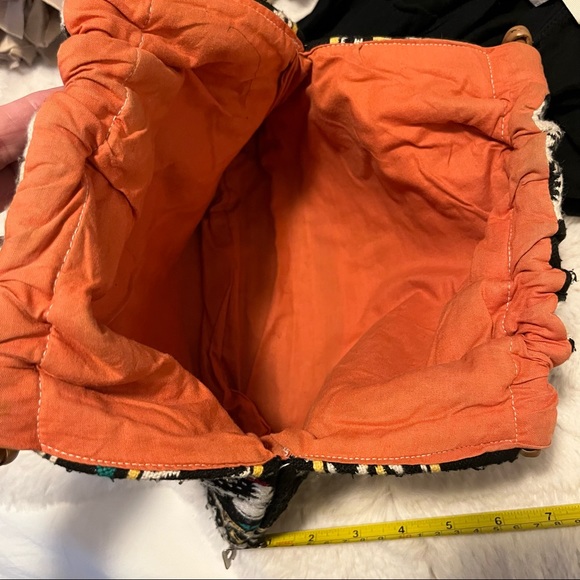 Rooster Rug Fabric Tote Bamboo Handles - Picture 3 of 4